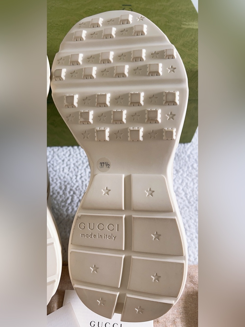 Gucci Rhyton Gucci Logo Leather Sneaker - Picture 13 of 16